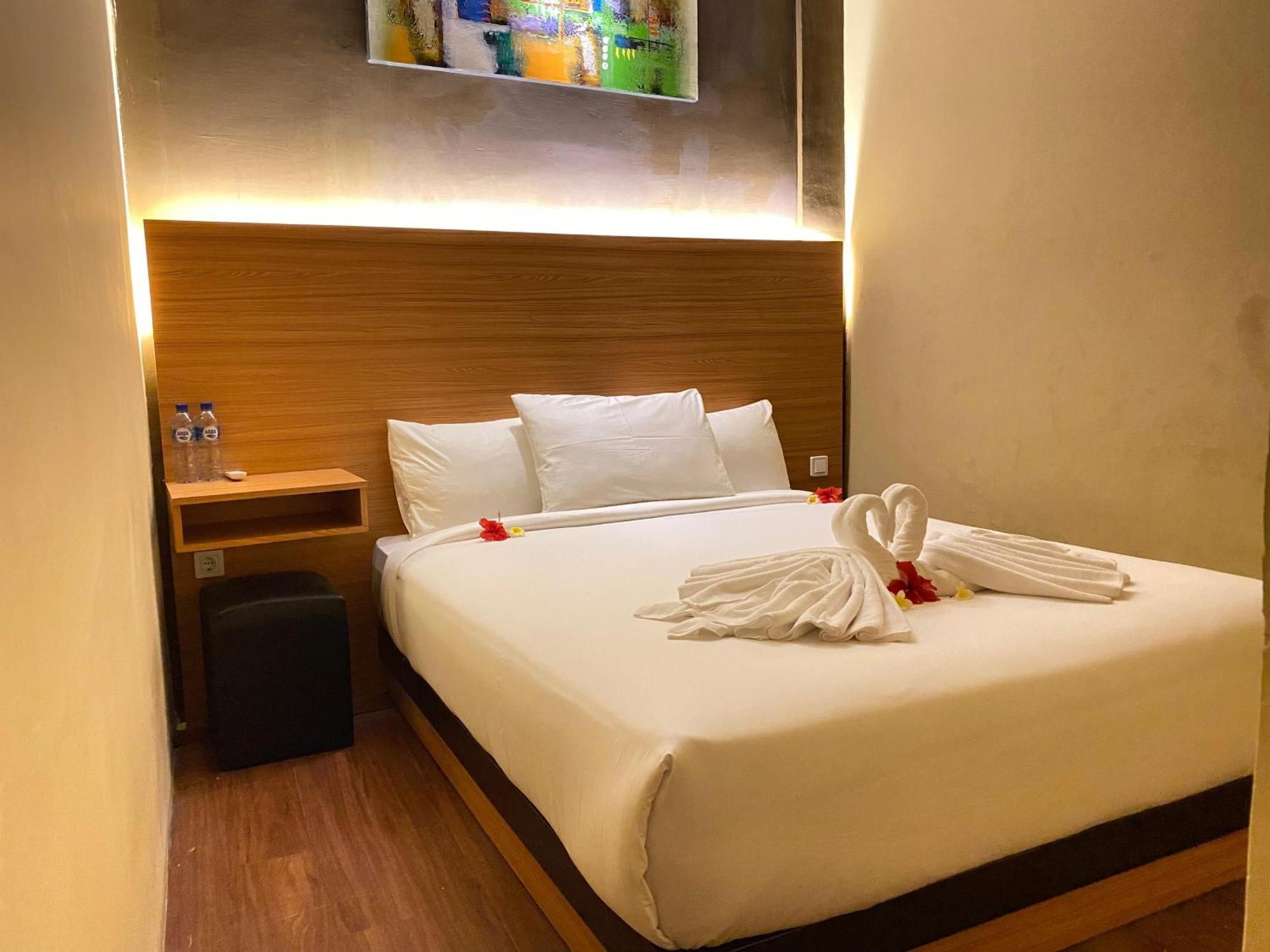 Asiana Lovina Hotel Ngoại thất bức ảnh